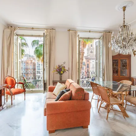 Plaza De La Constitucion Apartment Malaga Exterior photo