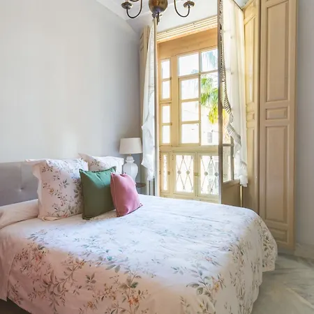 Plaza De La Constitucion Apartment Malaga Exterior photo