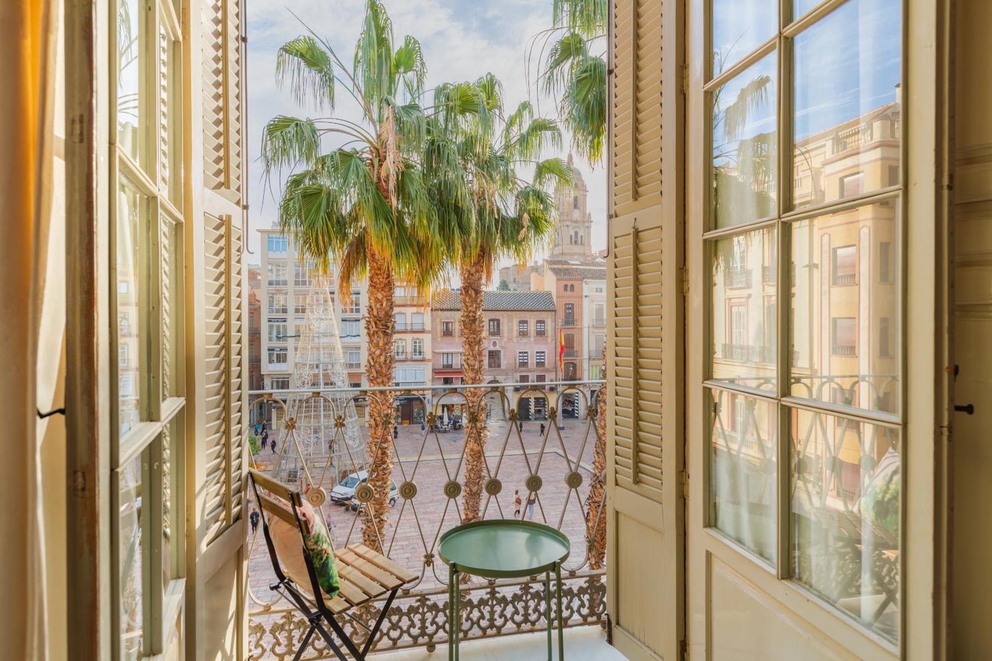 Plaza De La Constitucion Apartment
