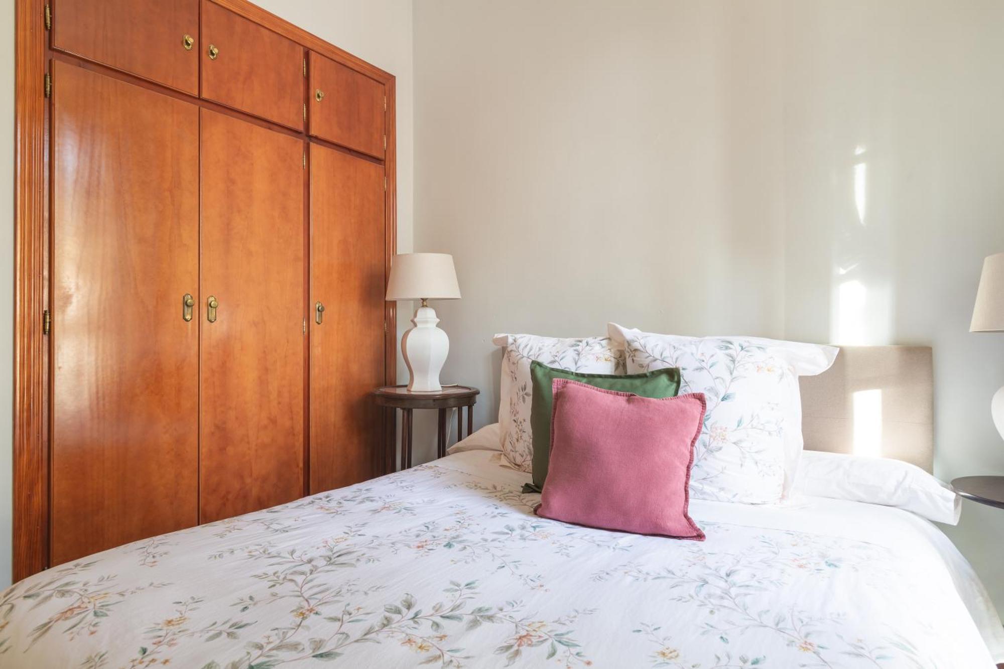 Plaza De La Constitucion Apartment *