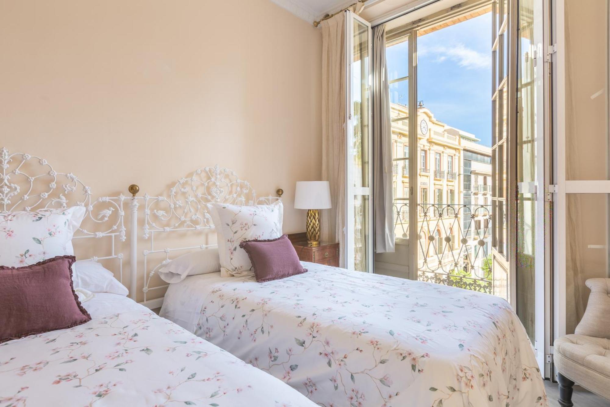 Apartment Plaza De La Constitucion *